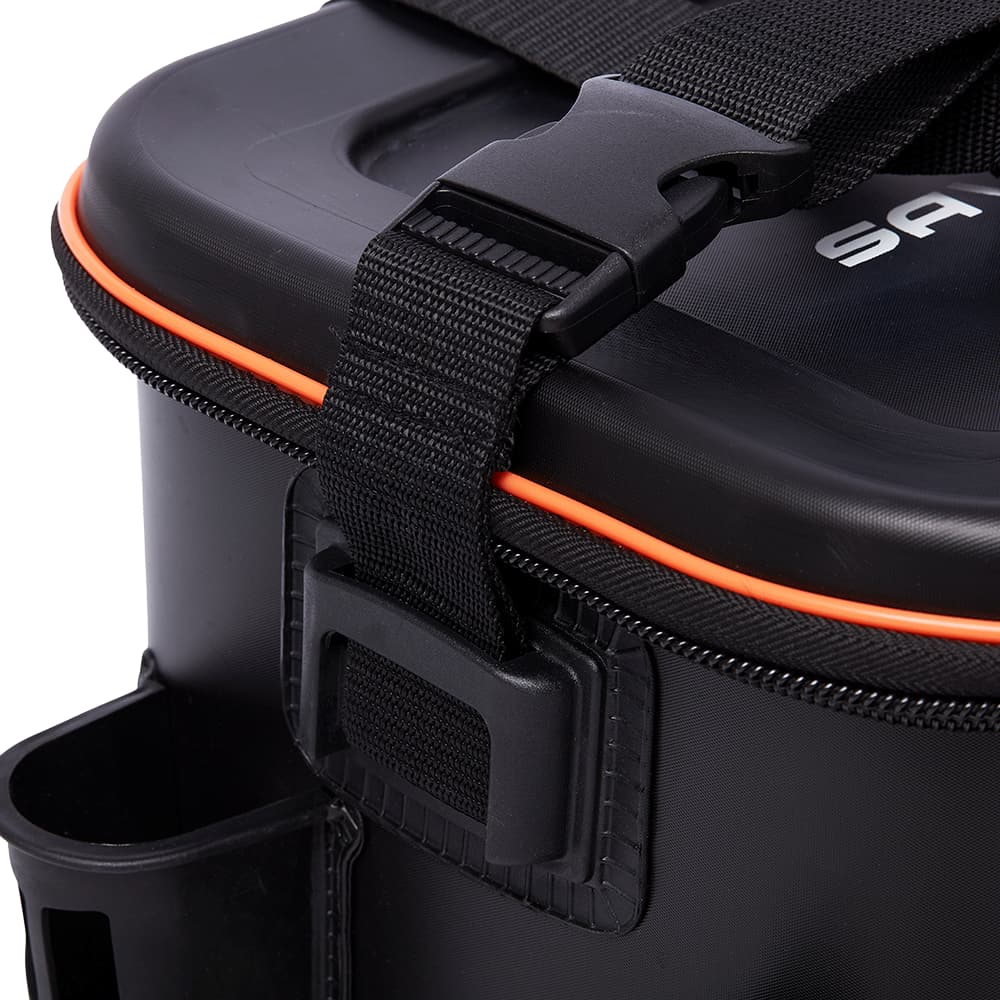 SAVAGE GEAR Multipurpose Fishing Tackle Carrying BOAT AND BANK BAG L 24L - Image 3