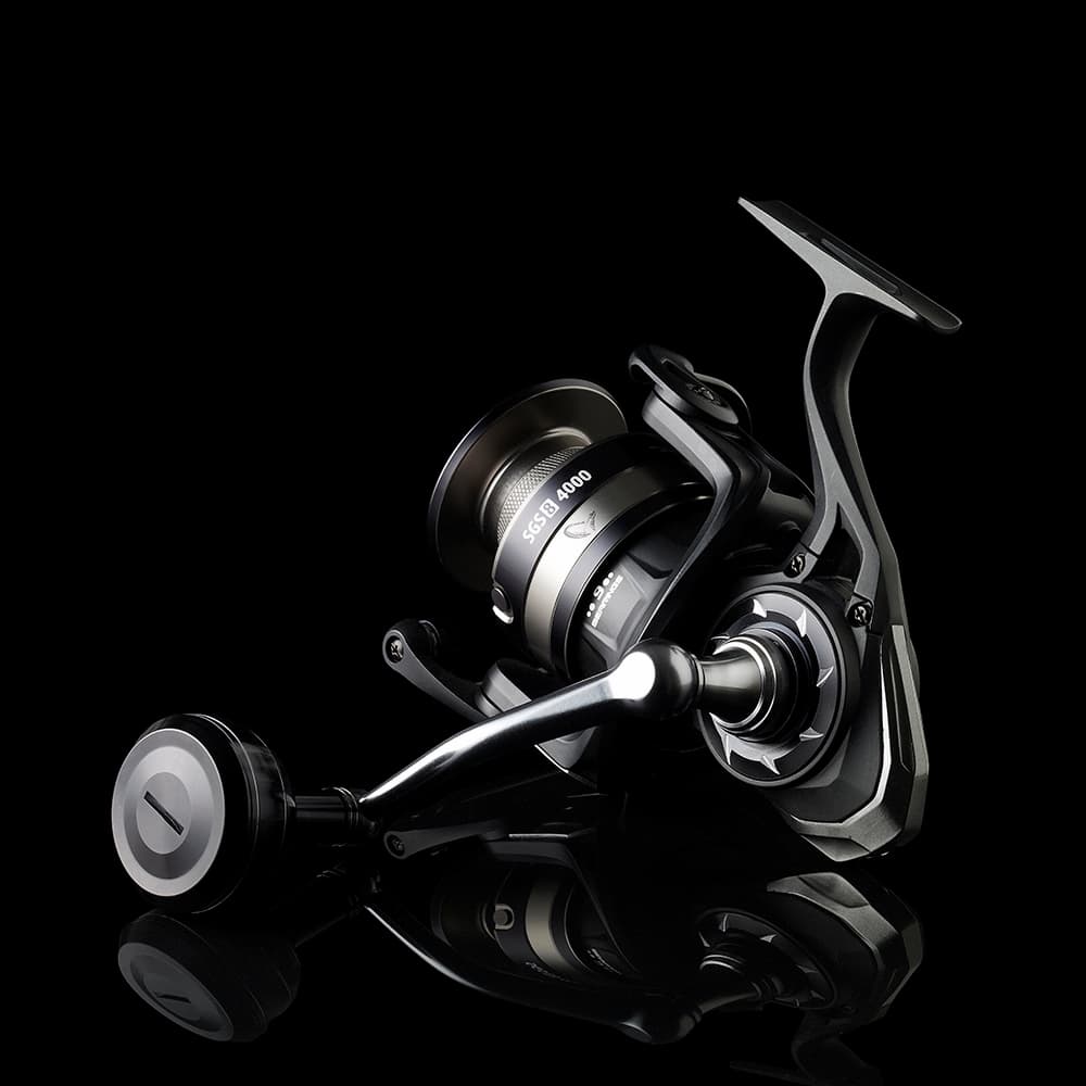 SAVAGE GEAR Ultimate Spinning Reel SGS8 14000 - Image 2