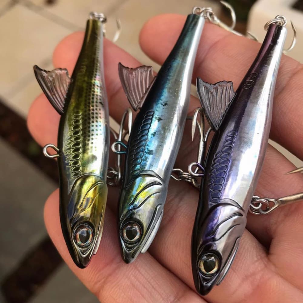 LITTLE JACK Realistic Sinking Vibration Lure FORMA ADICT 68mm/15g #01 - Image 4