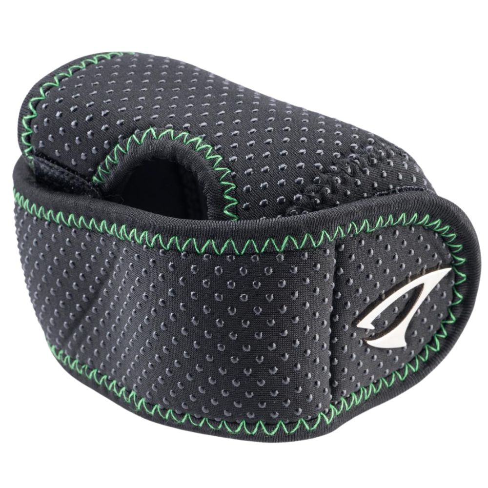 JIGGING MASTER Soft Mesh Neoprene Casting Reel POUCH - Image 2