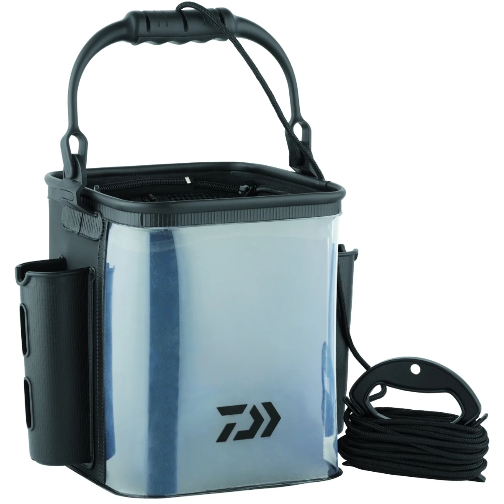 DAIWA Fishing Lightweight And Durable D-LIVE BUCKET